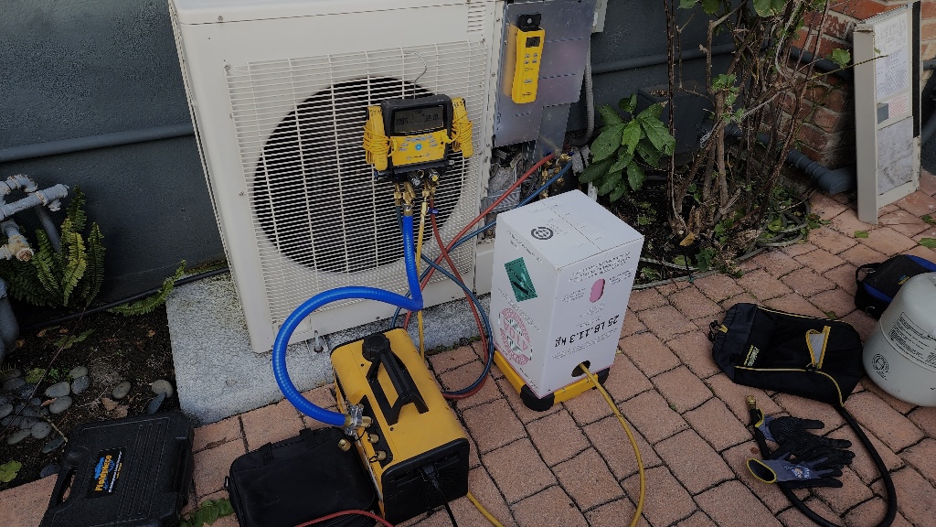 Heat pump refrigerant filling in San Jose, CA